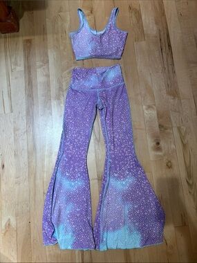 teeki Purple and Teal Tie-Dye Flared Leggings and top